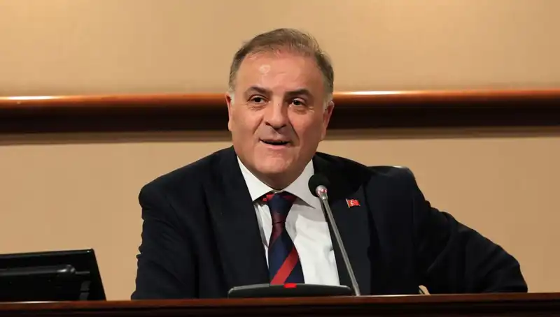 İBB’nin Yeni Yüzü: Nuri Aslan Kimdir? Başkanvekilliği İçin İddialı Aday!